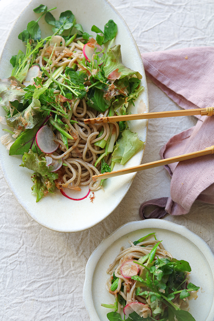 蕎麦サラダ