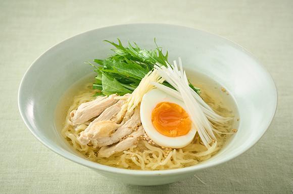 鶏ねぎ白だしラーメン（割烹白だしお塩ひかえめ使用）