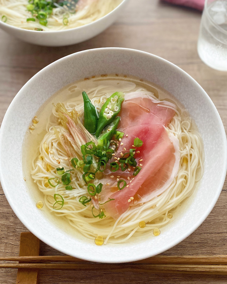 生ハムと薬味のゆずこしょう風味そうめん