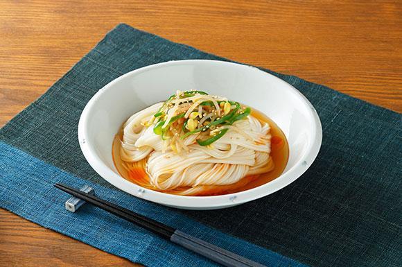 ピーマンと大豆もやしの中華風ぶっかけ麺