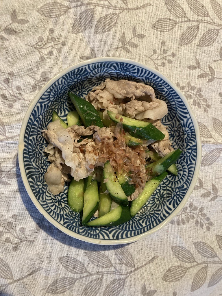 我が家の「きゅうりと豚肉の白だし炒め」